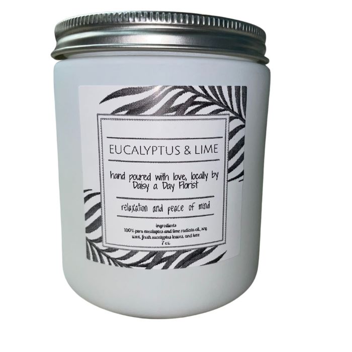 Locally Made By Daisy a Day Candle